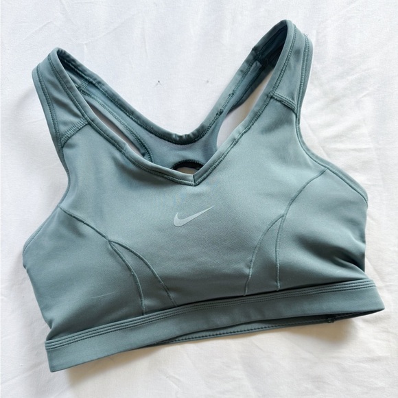 Nike Other - Nike Women's Sports Bra - blue size S